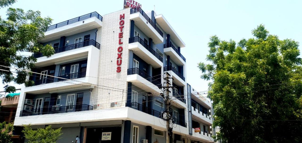 Hotel Oxus Jaipur Buitenkant foto