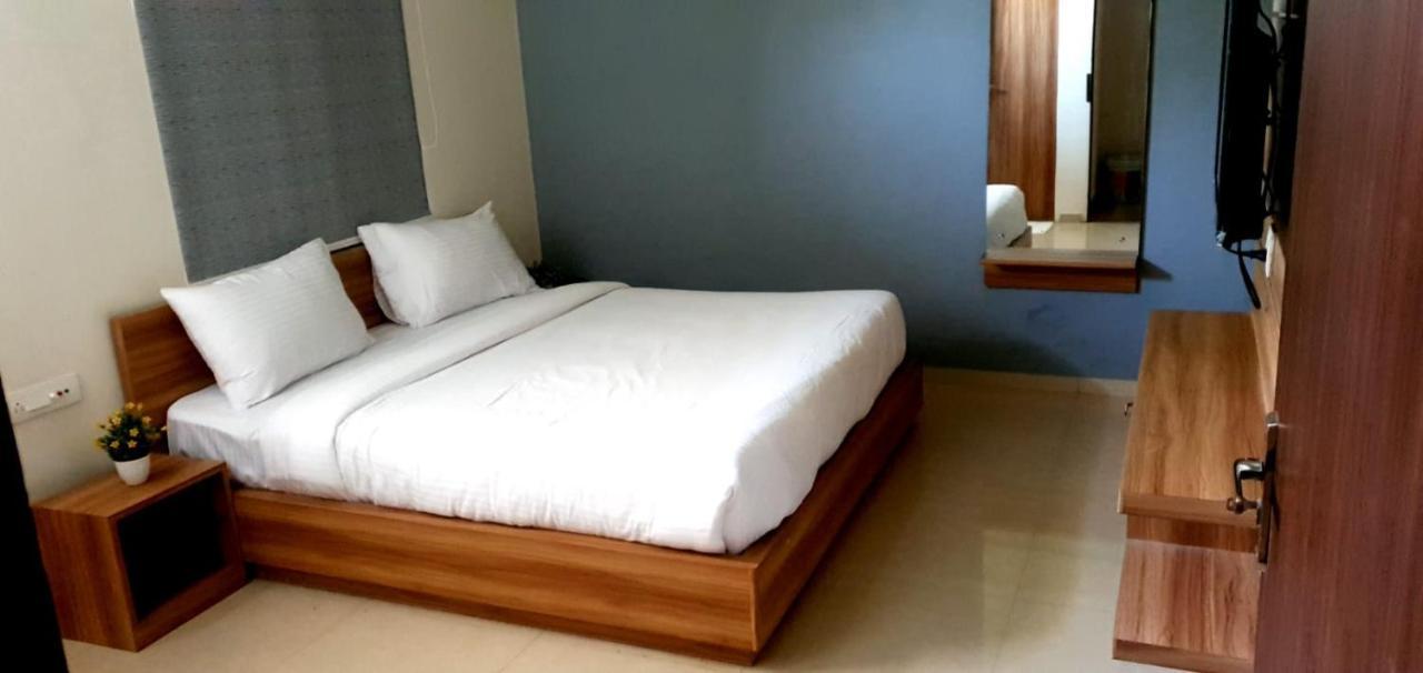 Hotel Oxus Jaipur Buitenkant foto