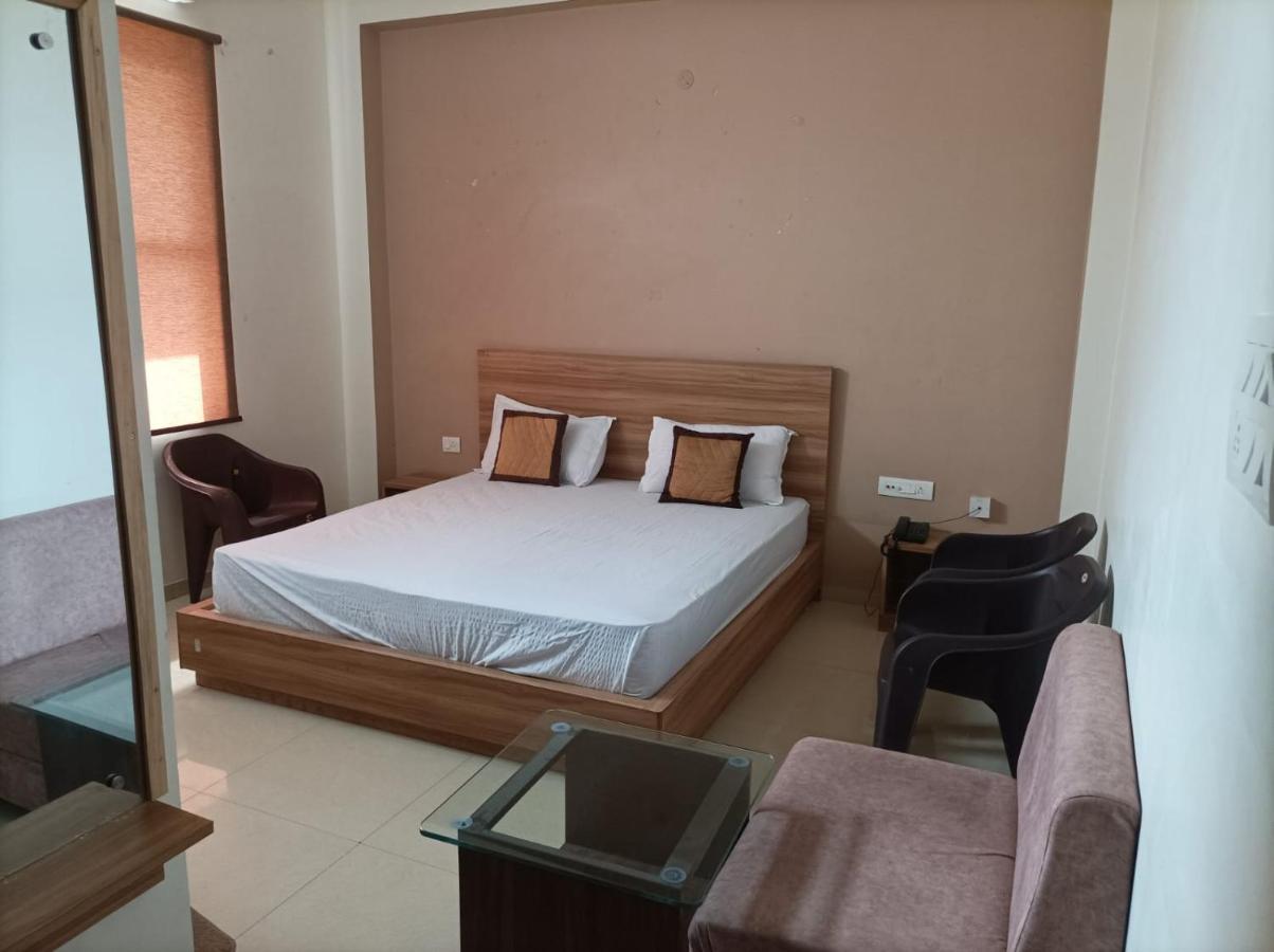 Hotel Oxus Jaipur Buitenkant foto