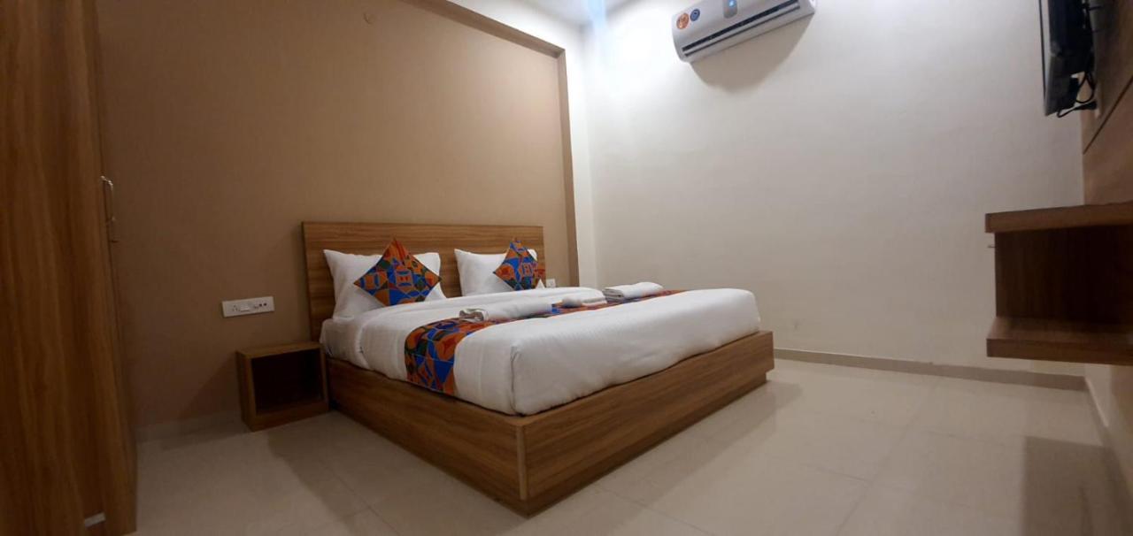 Hotel Oxus Jaipur Buitenkant foto